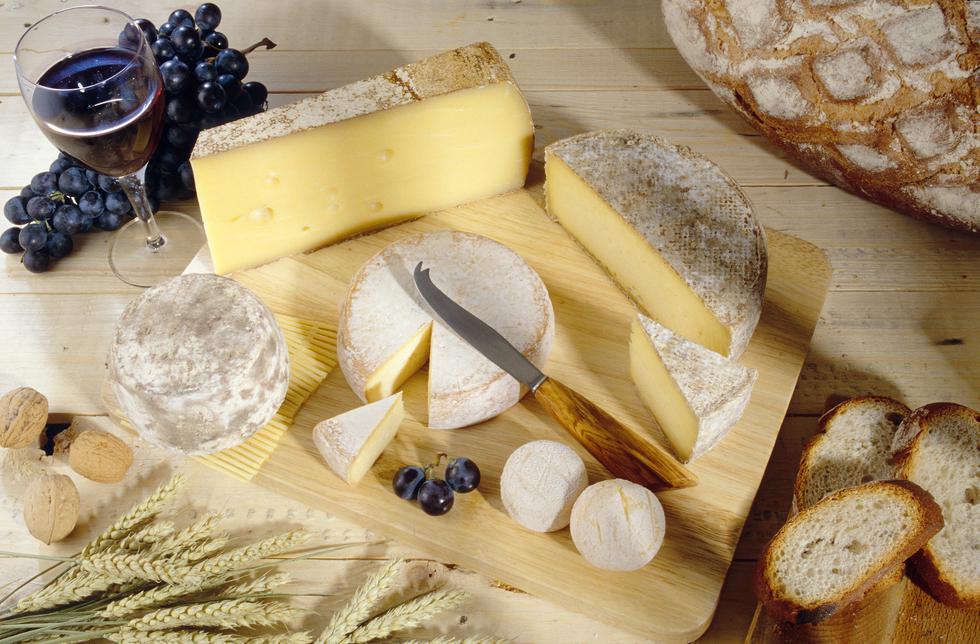 Vrste sira koje smiješ jesti čak i ako si intolerantna na laktozu