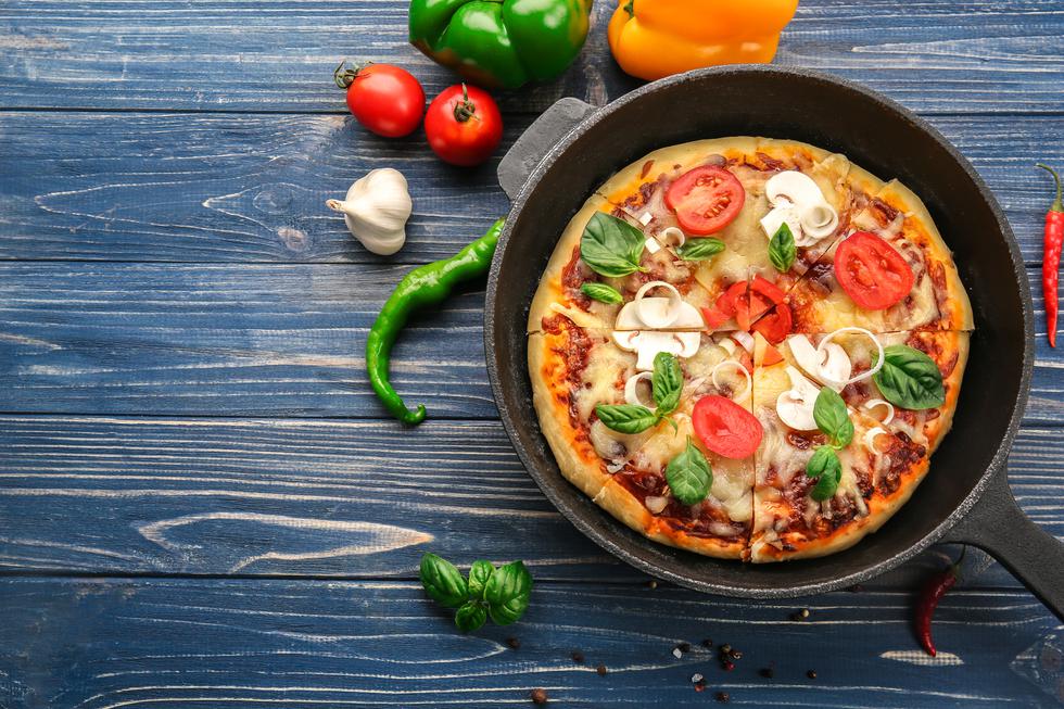 Pizza iz tave: Brza i po provjerenoj talijanskoj recepruri