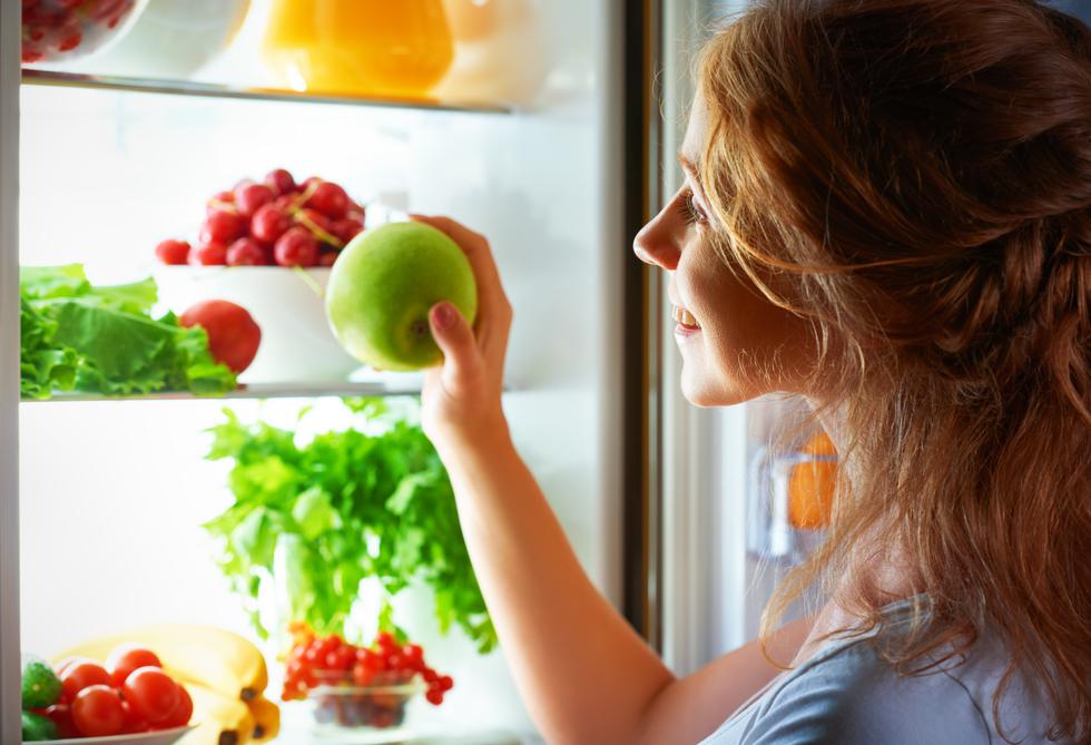 Voće i povrće: Koje treba čuvati u hladnjaku, a koje vani